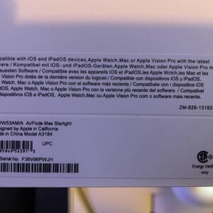 Apple AirPods Max with Smart Case - Light Gray